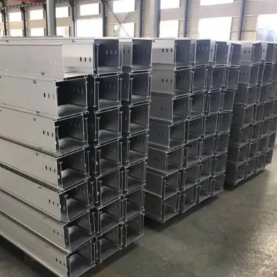 Plateau en aluminium en acier galvanisé d'échelle de câble de vente chaude d'ODM d'OEM extérieur 200mm